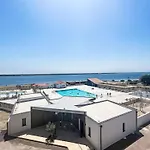 Coudalere-guadeloupe-8 By Interhome Apartament